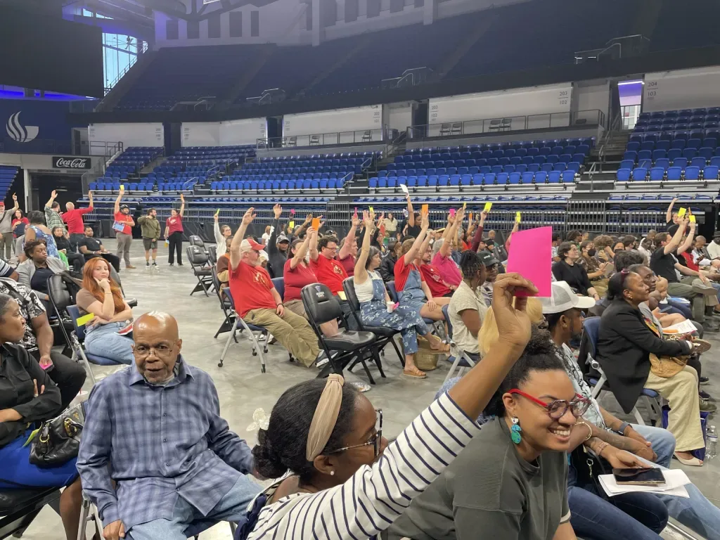 Residents at NPU-V meeting debating data center proposal
